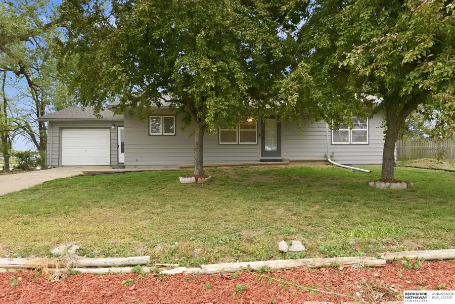 13810 S 84th Street, Papillion, NE 68046 - #2