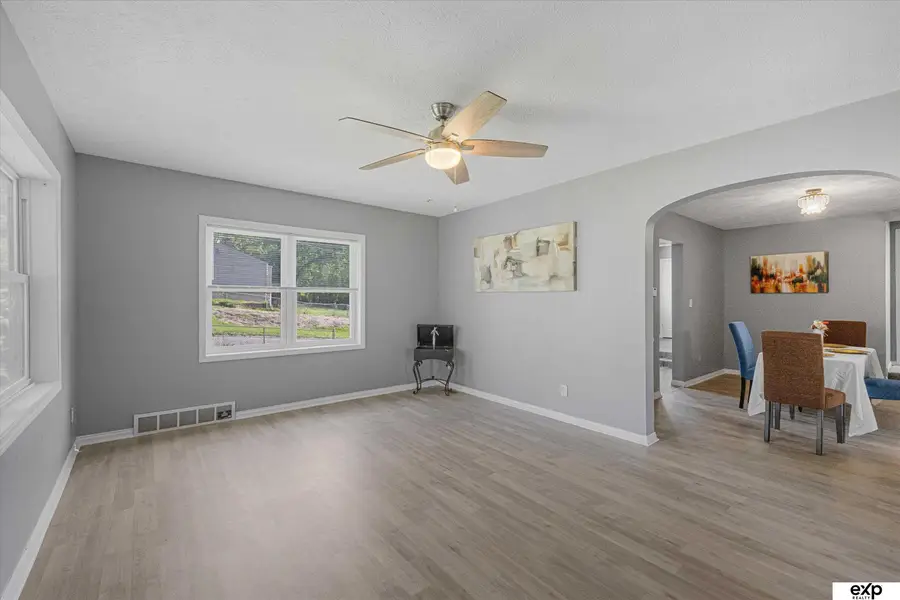 4702 N 52 Street, Omaha, NE 68104 - #3