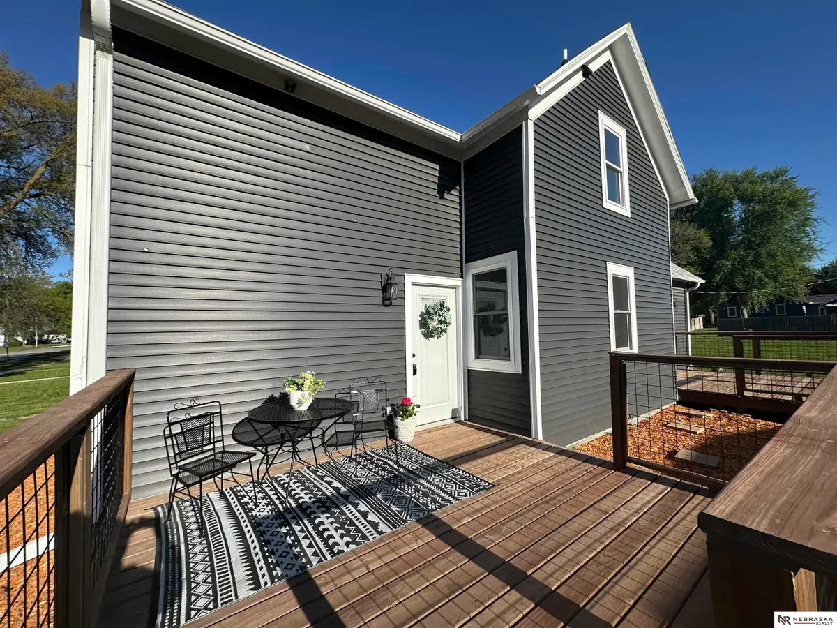 102 W Pine Street, Cedar Bluffs, NE 68015 - #1