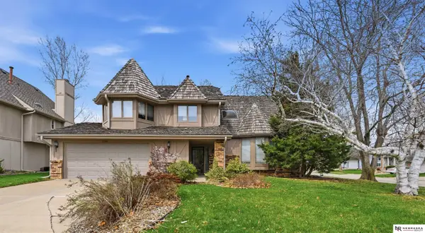 15656 Hamilton Street, Omaha, NE 68118