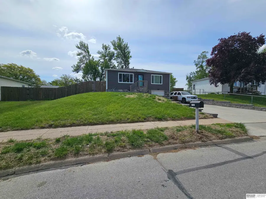2101 Lillian Street, Bellevue, NE 68147 - #3