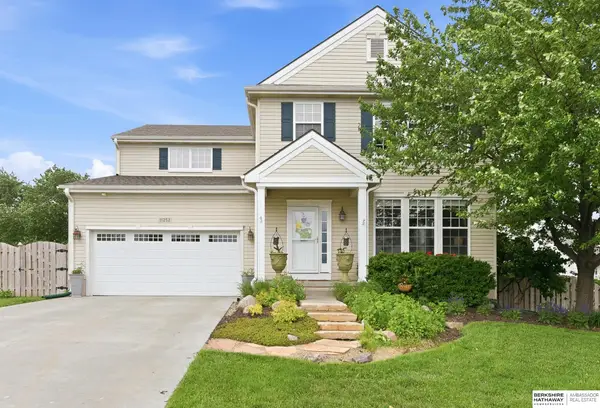 11252 S 200th Street, Gretna, NE 68028