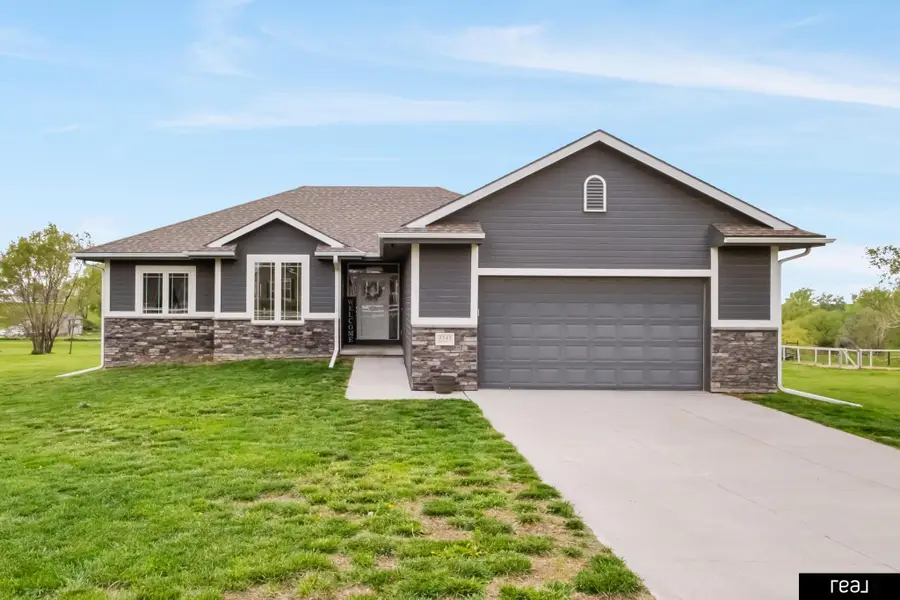 3341 Meriwether Lewis Lane, Missouri Valley, IA 51555 - #3