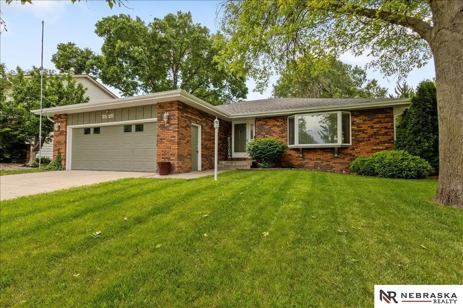 3520 S Hope Court, Lincoln, NE 68502 - #2