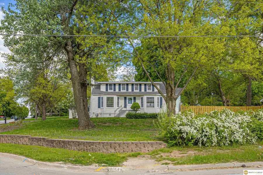 505 Beverly Drive, Omaha, NE 68114 - #2