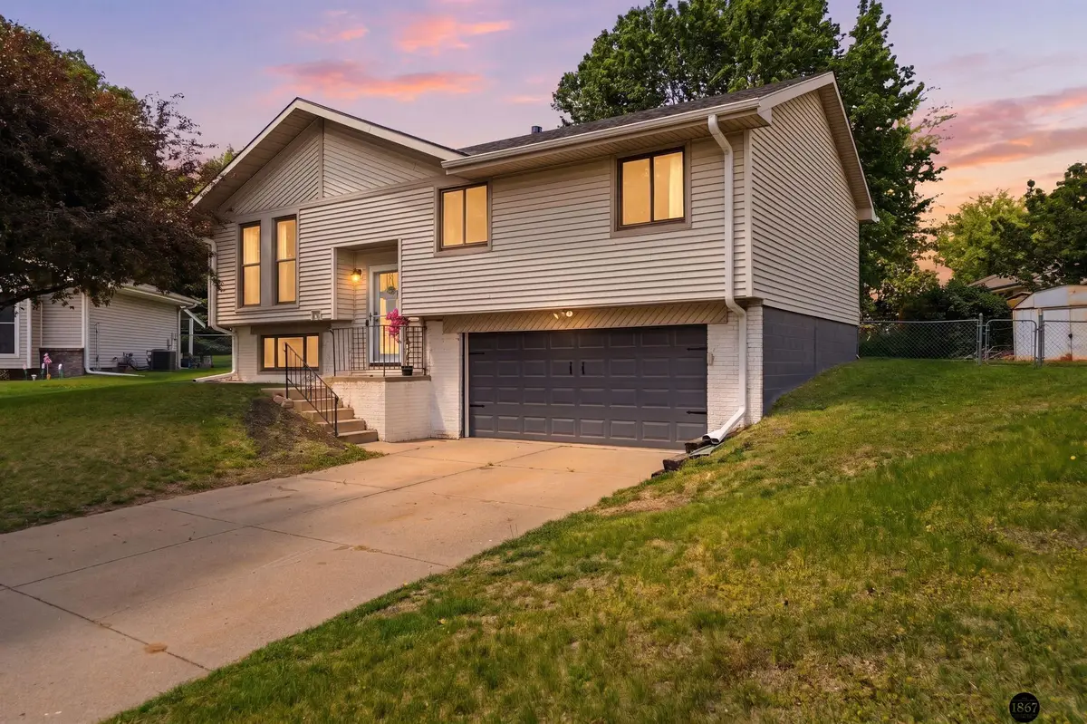 6130 W Beal Circle, Lincoln, NE 68521 - #1