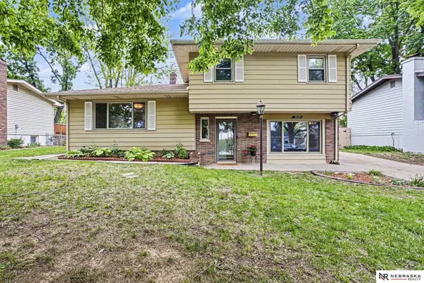 3629 S 75th Street, Omaha, NE 68124