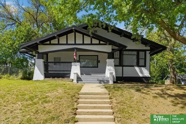 2714 Whitmore Street, Omaha, NE 68112