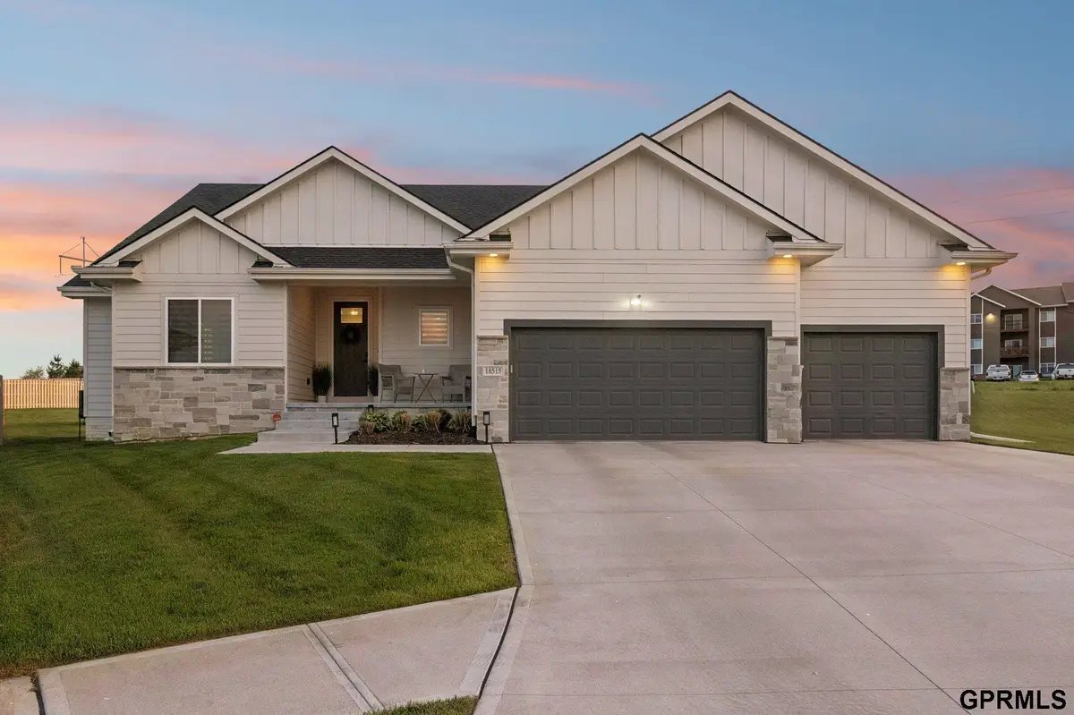 18515 Wirt Circle, Elkhorn, NE 68022 - #1