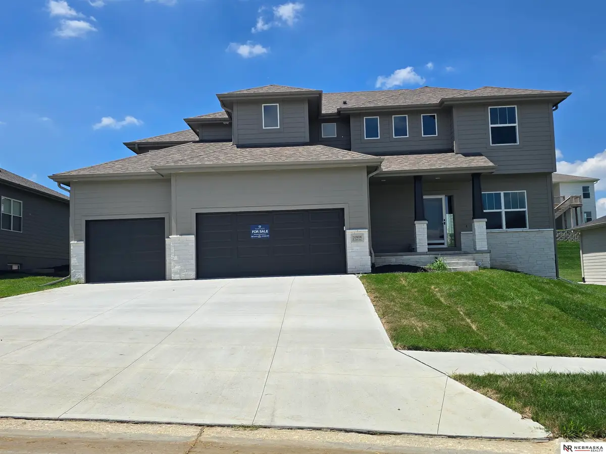 10908 N 159 Avenue, Bennington, NE 68007 - #1
