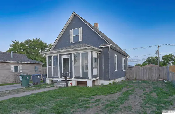 3227 2nd Avenue, Council Bluffs, IA 51501