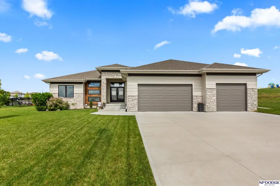 10317 S 188 Street, Omaha, NE 68136 - #2