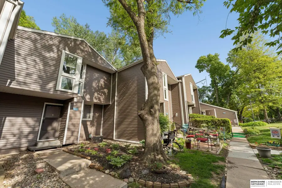 10836 Seward Street, Omaha, NE 68154 - #3