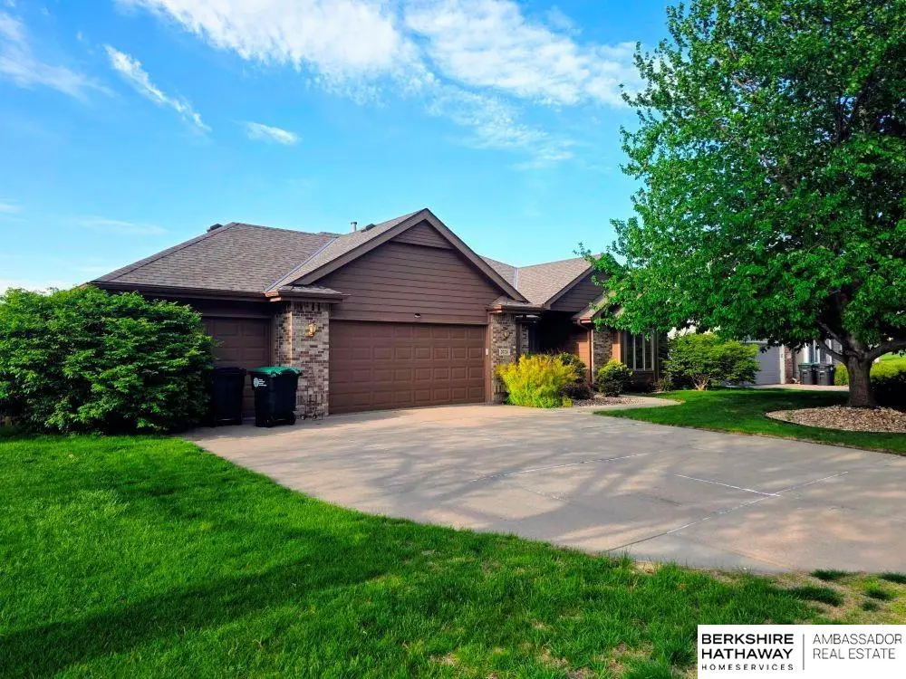 20724 Sequoia Street, Omaha, NE 68022 - #1