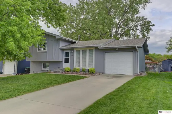 12917 Browne Street, Omaha, NE 68154