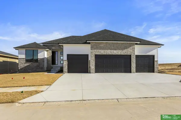 5709 N 195th Street, Elkhorn, NE 68022