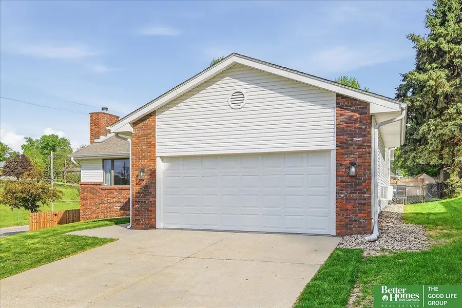 105 Kingsridge Drive, Council Bluffs, IA 51503 - #3
