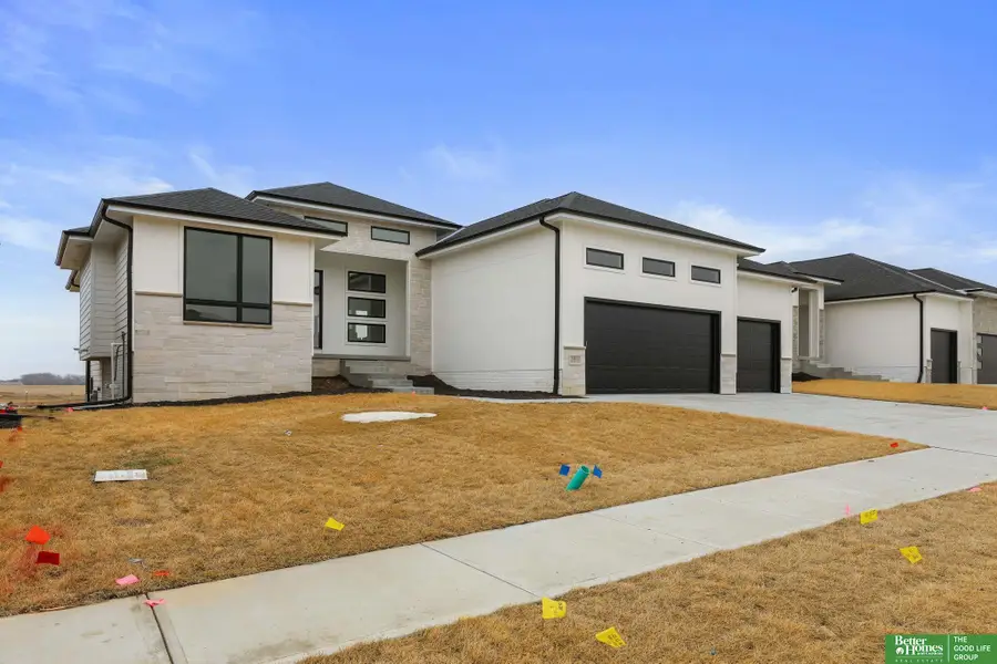 5811 N 197th Street, Elkhorn, NE 68022 - #2