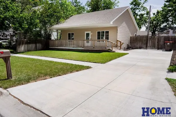 4819 Greenwood Street, Lincoln, NE 68504