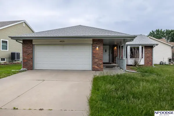 4820 Bunker Hill Road, Lincoln, NE 68521