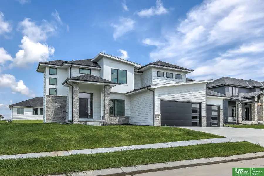 21120 Arlington Street, Elkhorn, NE 68022 - #2