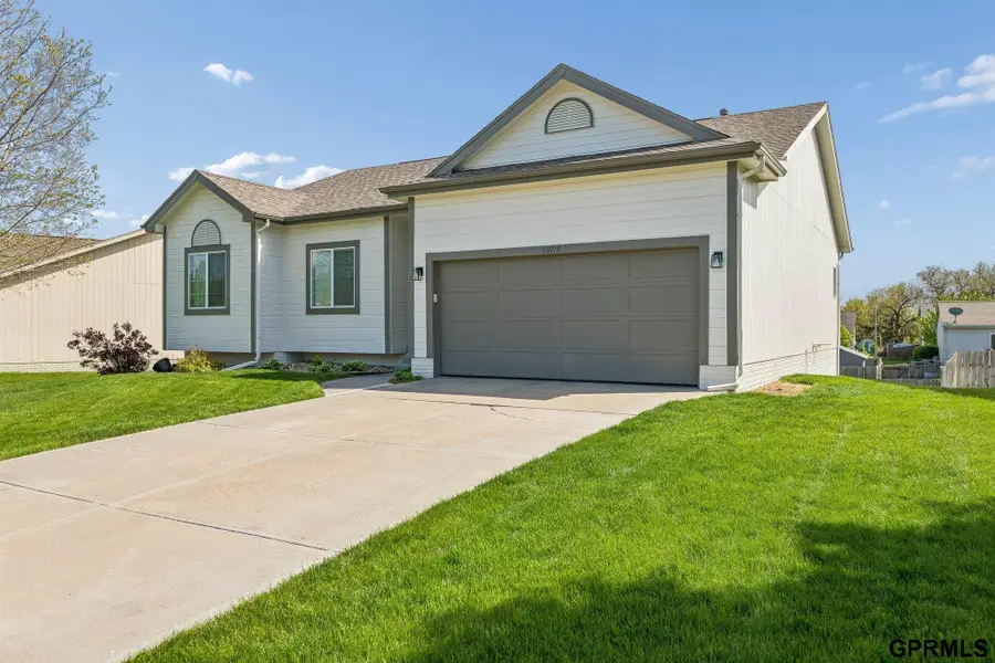 20715 Locust Street, Gretna, NE 68028 - #2