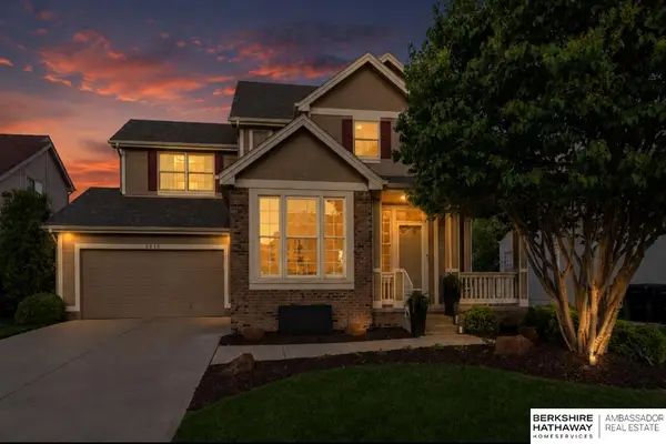 5913 N 146 Avenue, Omaha, NE 68116