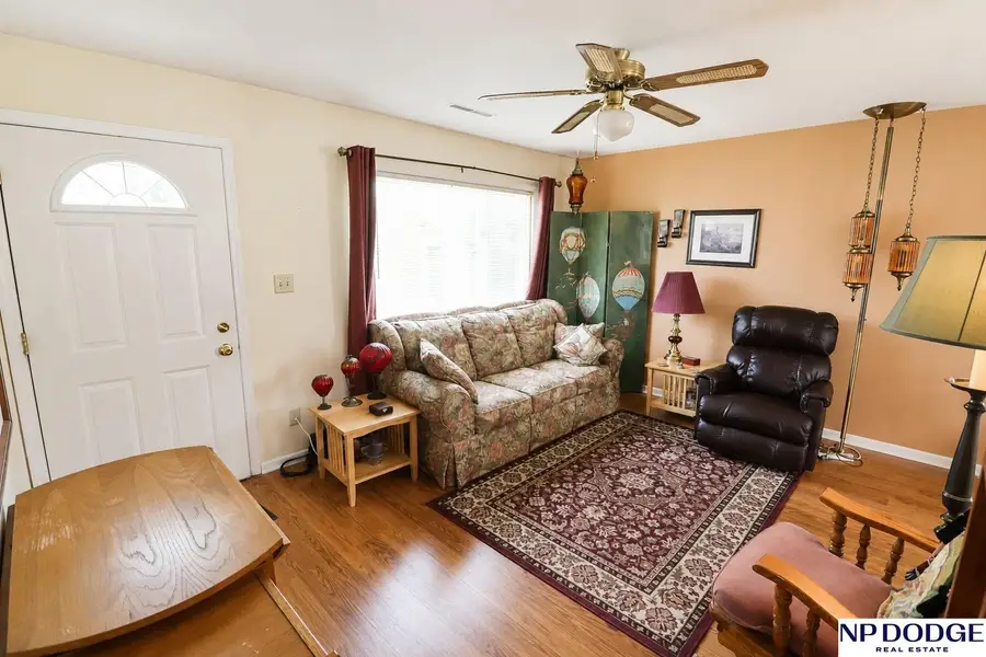 1009 Hiatt Street, Carter Lake, IA 51510 - #3