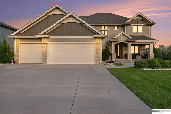 1897 Blue Sage Parkway, Elkhorn, NE 68022