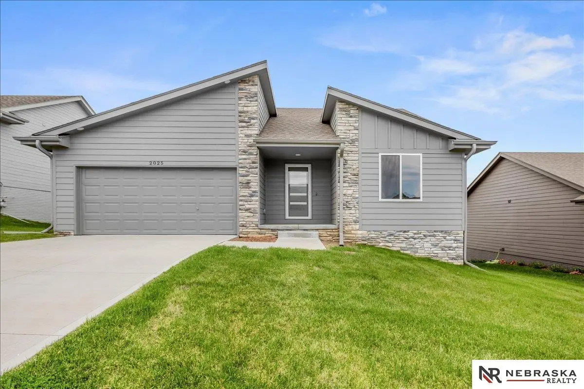 2025 Gindy Circle, Bellevue, NE 68147 - #1