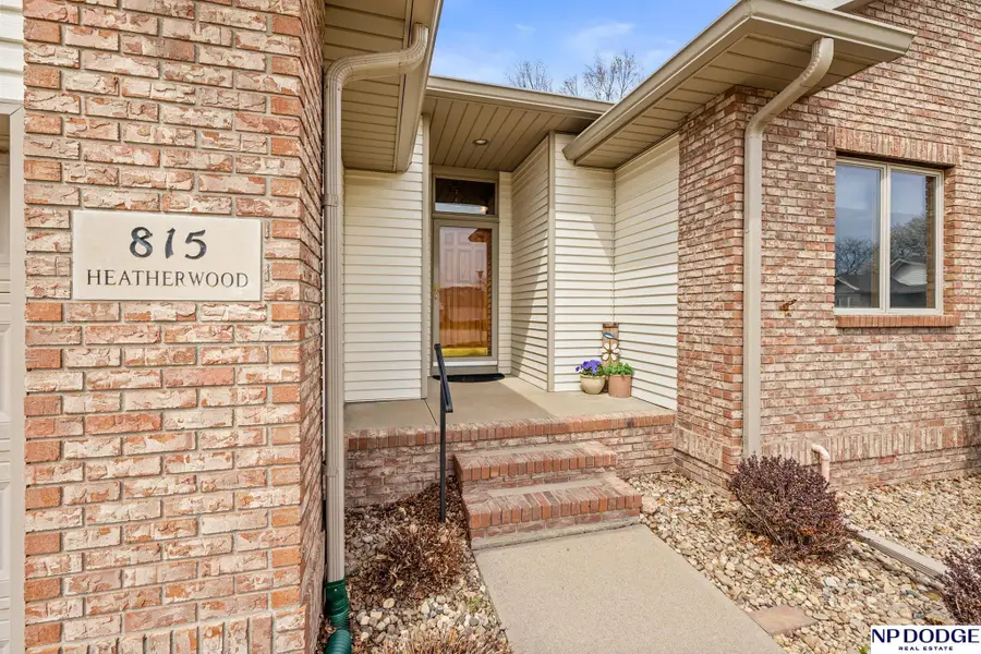 815 Heatherwood Street, Fremont, NE 68025 - #2