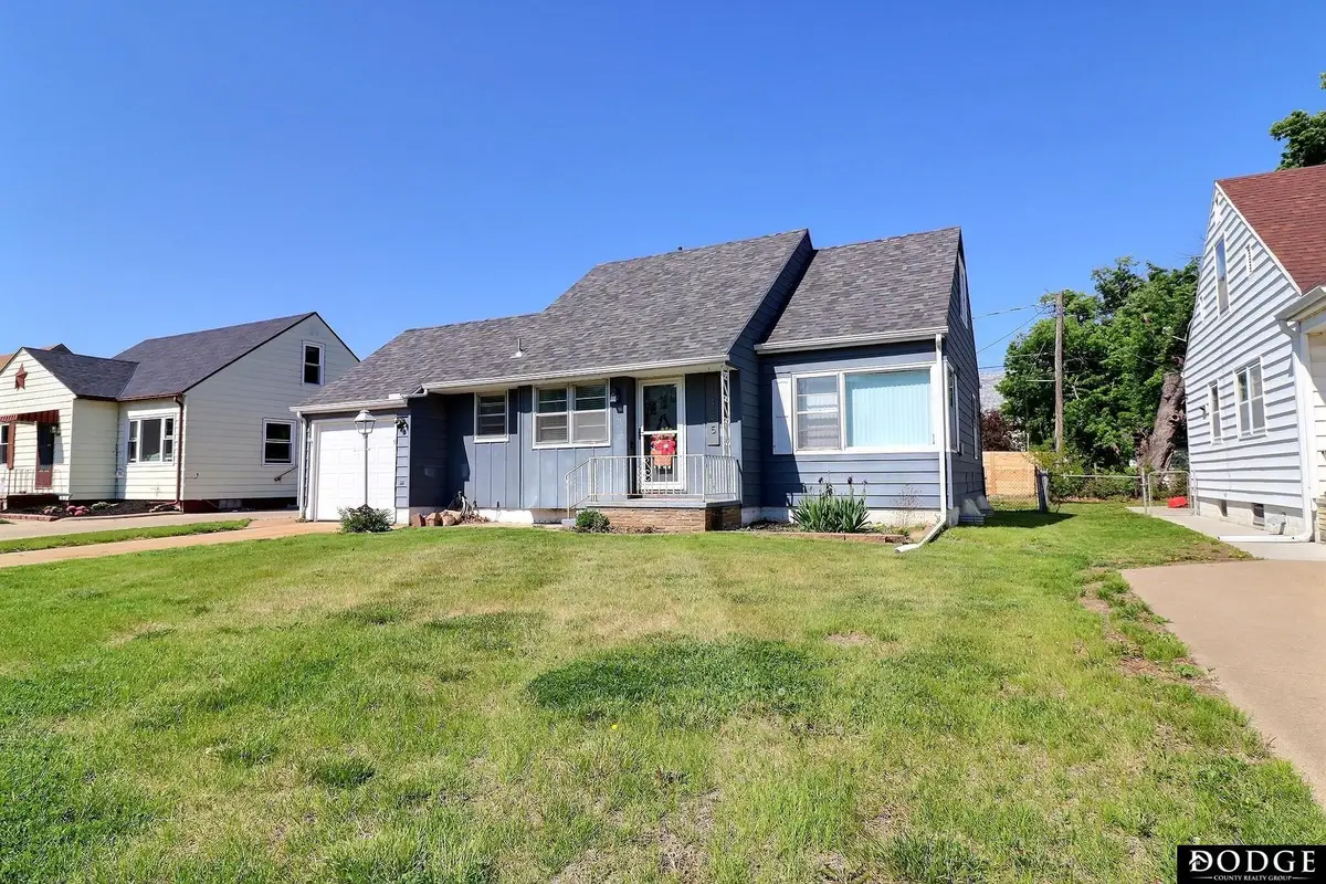 1435 N Somers Avenue, Fremont, NE 68025 - #1