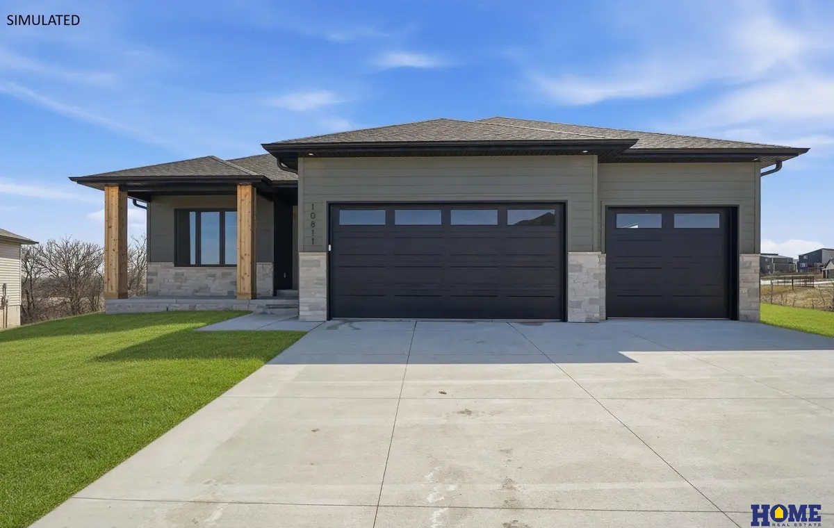 829 Regiment Road, Lincoln, NE 68527 - #1
