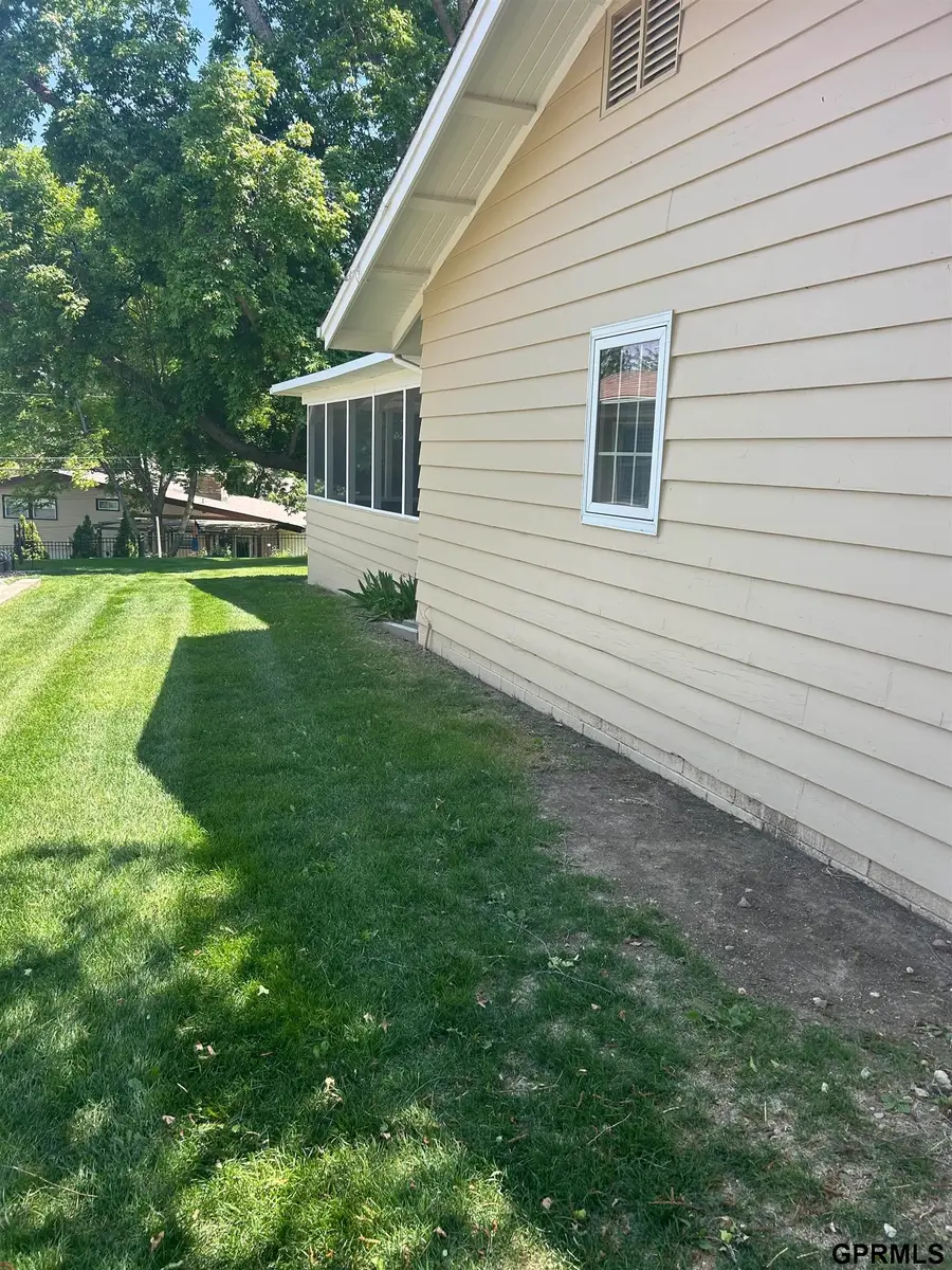 7606 Springfield Drive, Omaha, NE 68114 - #3