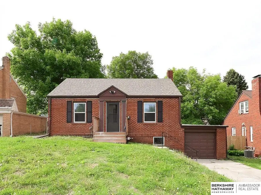 2529 Read Street, Omaha, NE 68112 - #2