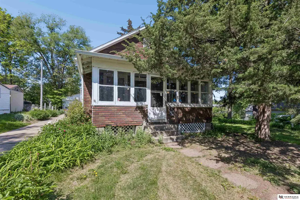 3438 S 14th Street, Omaha, NE 68108 - #1