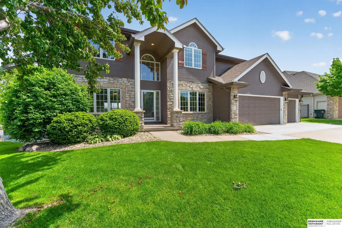 20191 Nina Street, Omaha, NE 68130 - #1