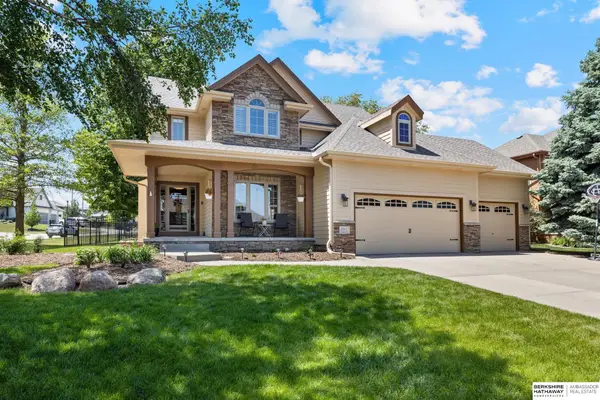 7505 Overview Street, Papillion, NE 68046