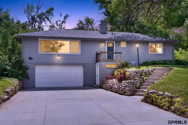 6223 Kansas Avenue, Omaha, NE 68104
