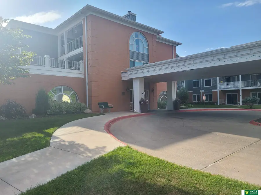 3001 S 51st Street Court #430, Lincoln, NE 68506 - #2