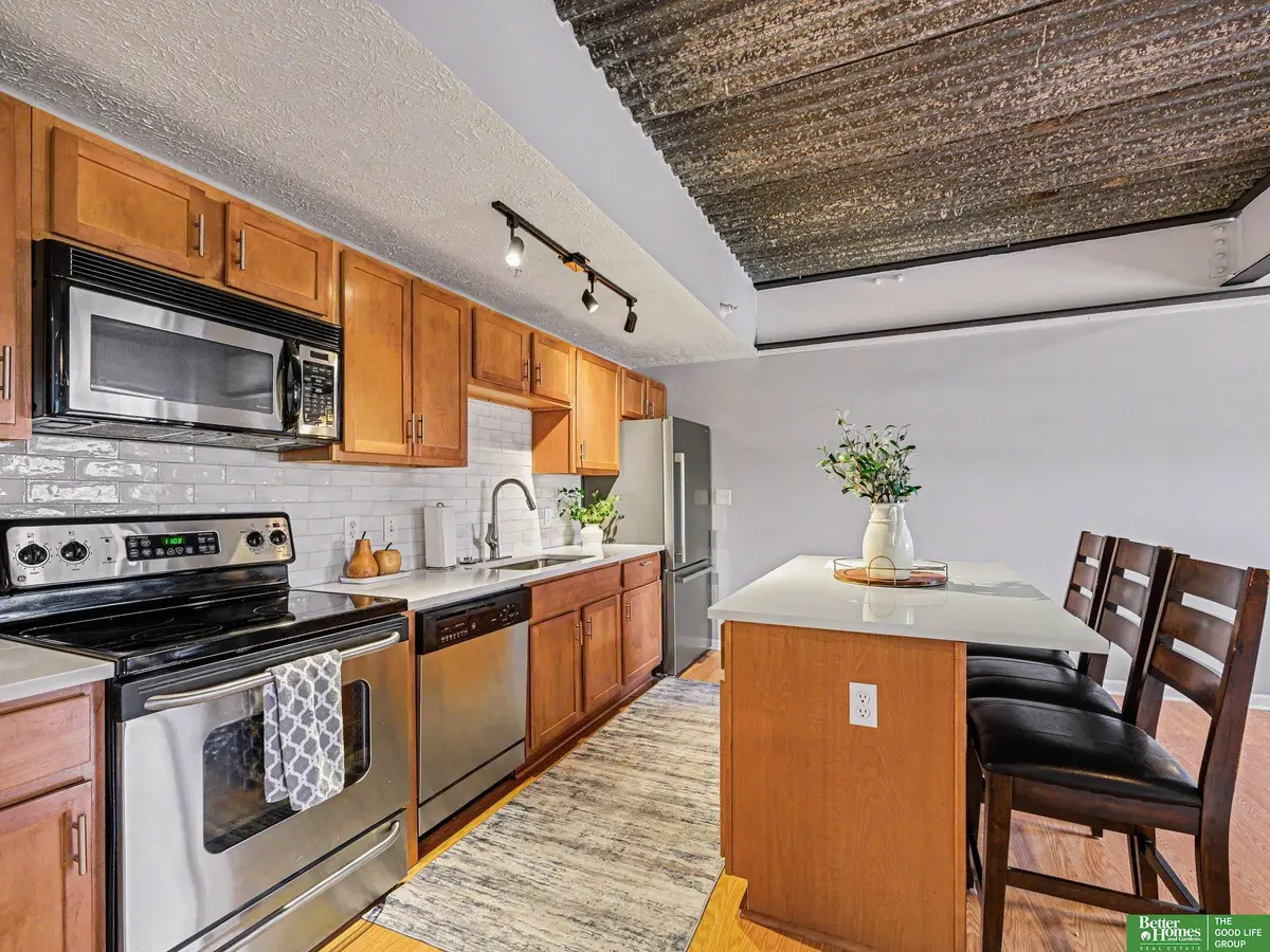 105 N 31st Avenue #501, Omaha, NE 68131 - #1