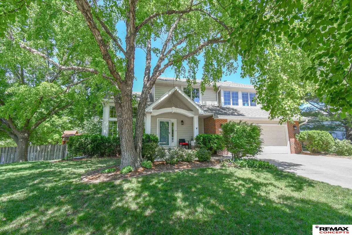 7400 Karl Drive, Lincoln, NE 68516 - #1