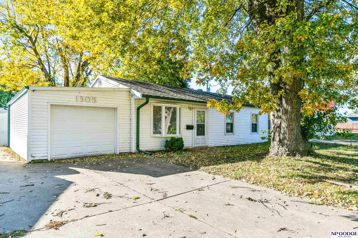 1305 Janbrook Boulevard, Carter Lake, IA 51510 - #1