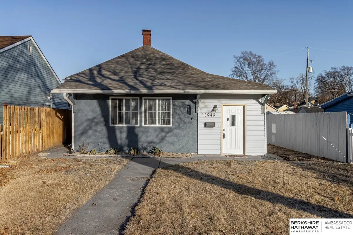 3949 N 36 Avenue, Omaha, NE 68111 - #1