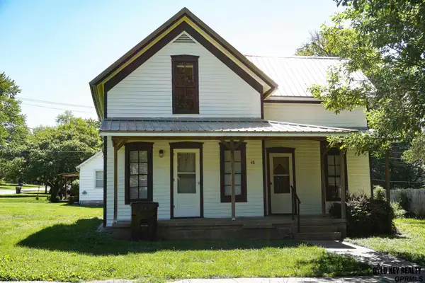 488 N 4th Street, Tecumseh, NE 68450