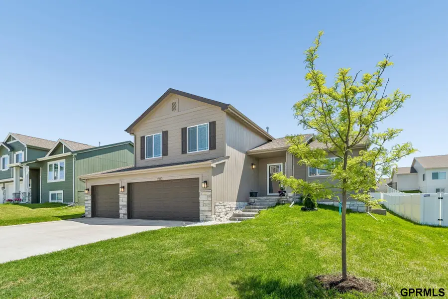 17009 Huntingon Avenue, Omaha, NE 68116 - #2
