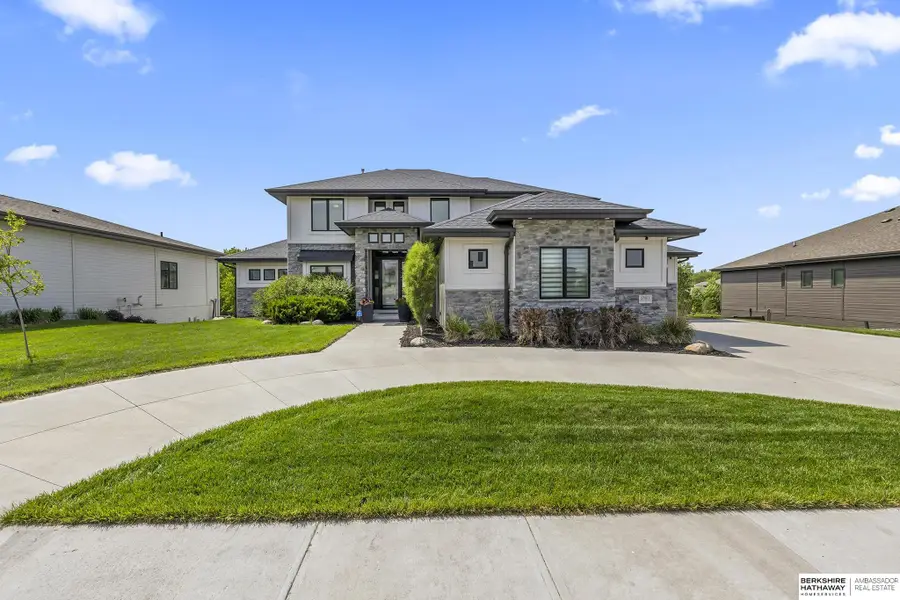 17803 Binney Street, Omaha, NE 68116 - #2