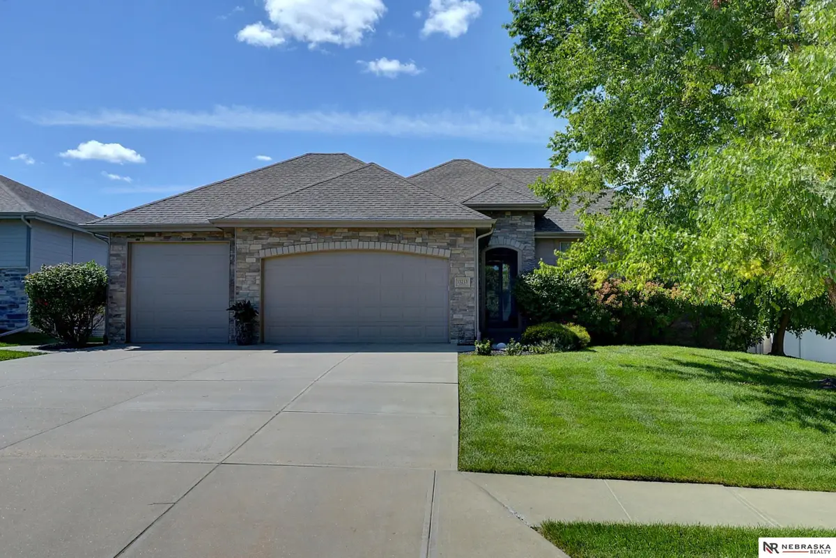 15213 Norwick Drive, Omaha, NE 68116 - #1