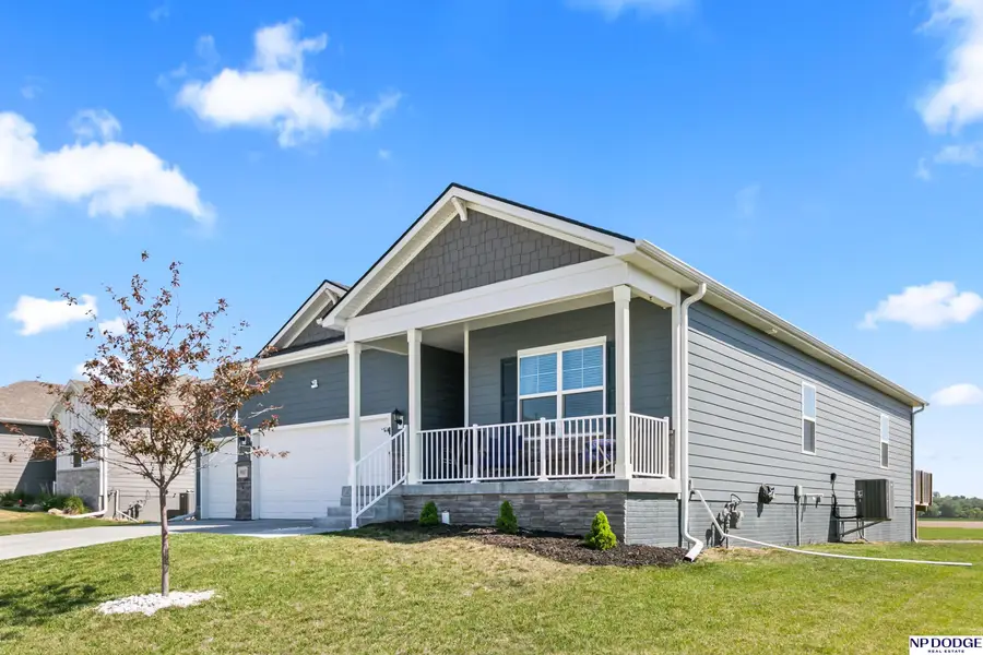 9007 Alexandra Road, Bellevue, NE 68157 - #2