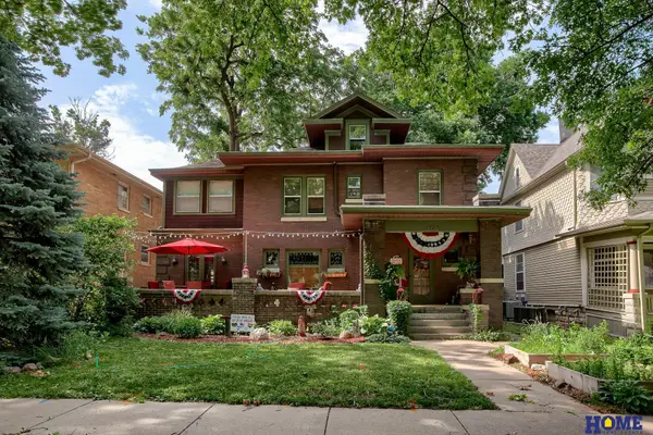 1727 D Street, Lincoln, NE 68502